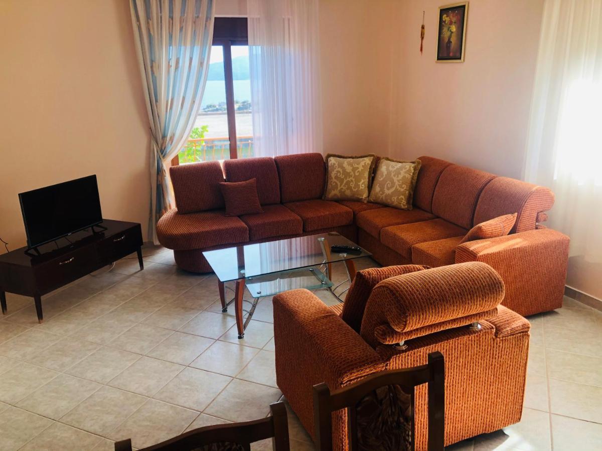 Comfort Guest Rooms Vila Hm Sarandë 외부 사진