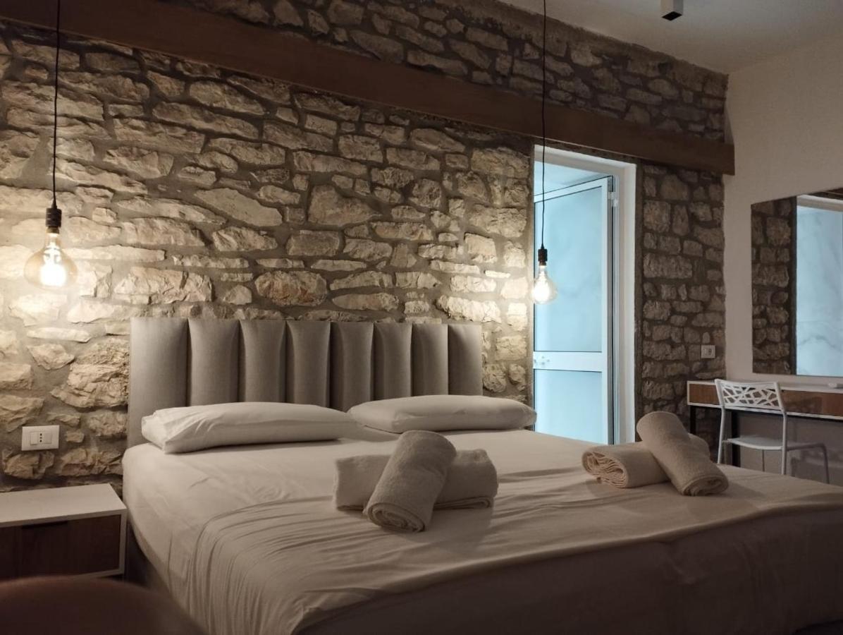 Comfort Guest Rooms Vila Hm Sarandë 외부 사진