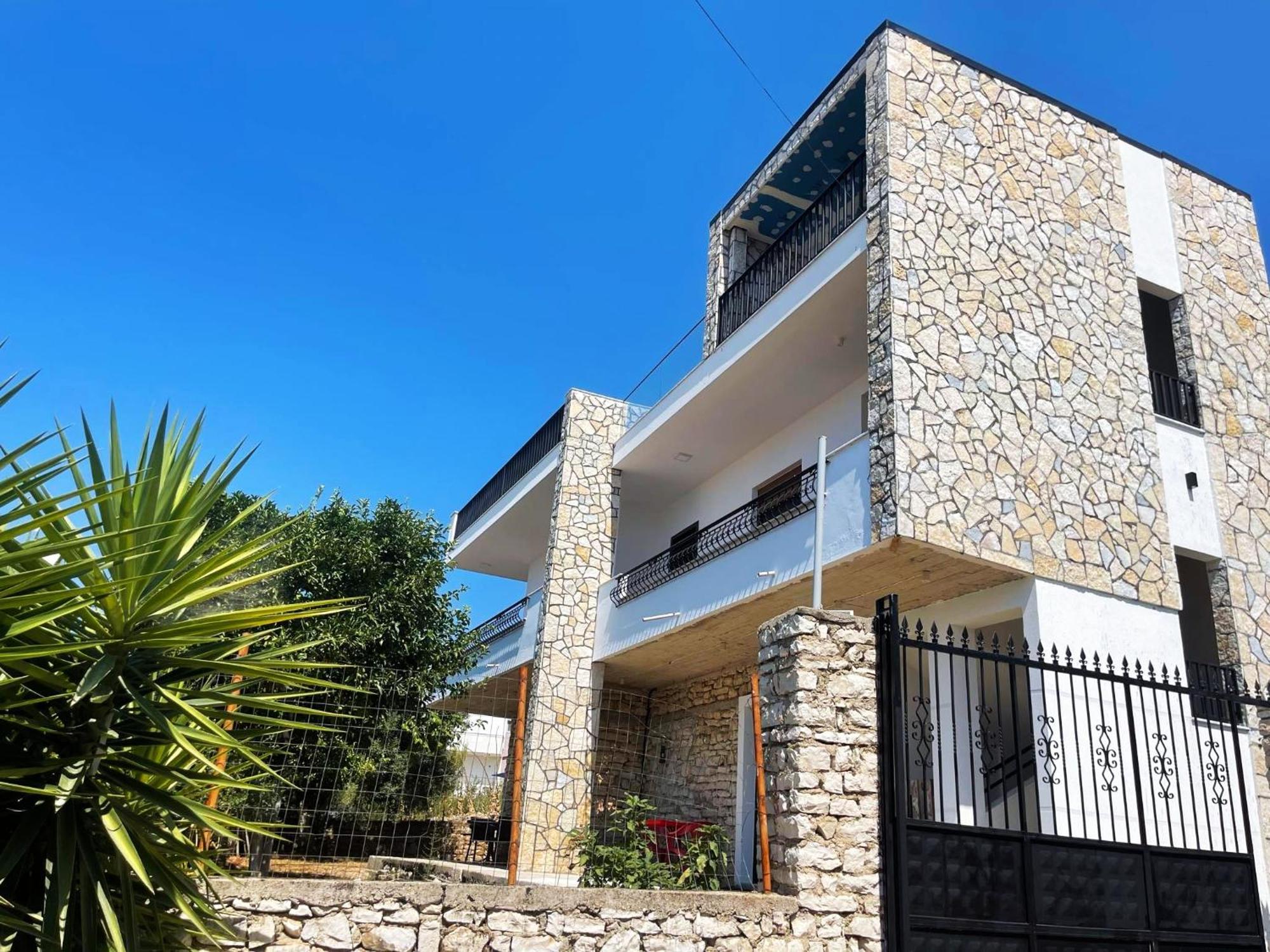Comfort Guest Rooms Vila Hm Sarandë 외부 사진