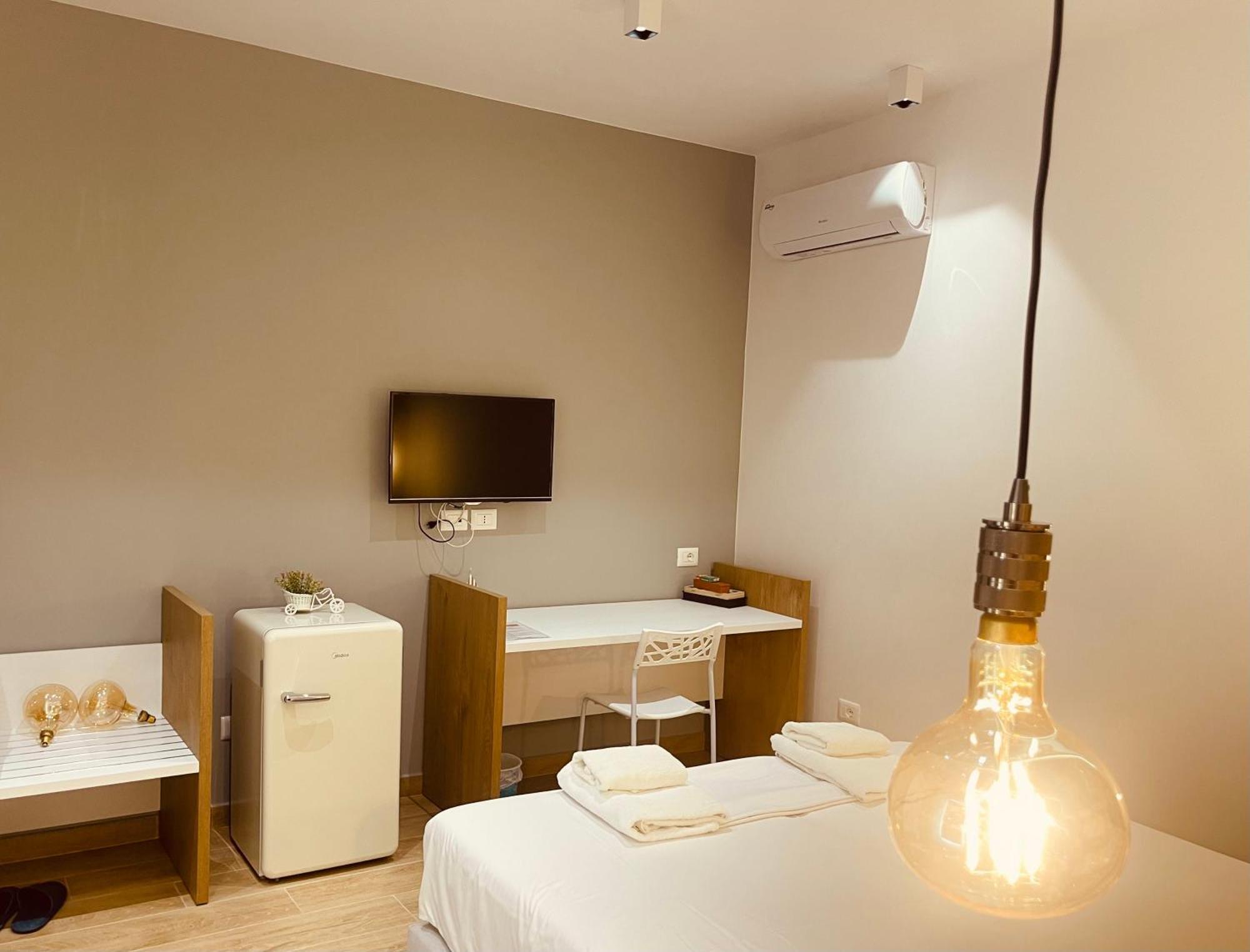 Comfort Guest Rooms Vila Hm Sarandë 외부 사진