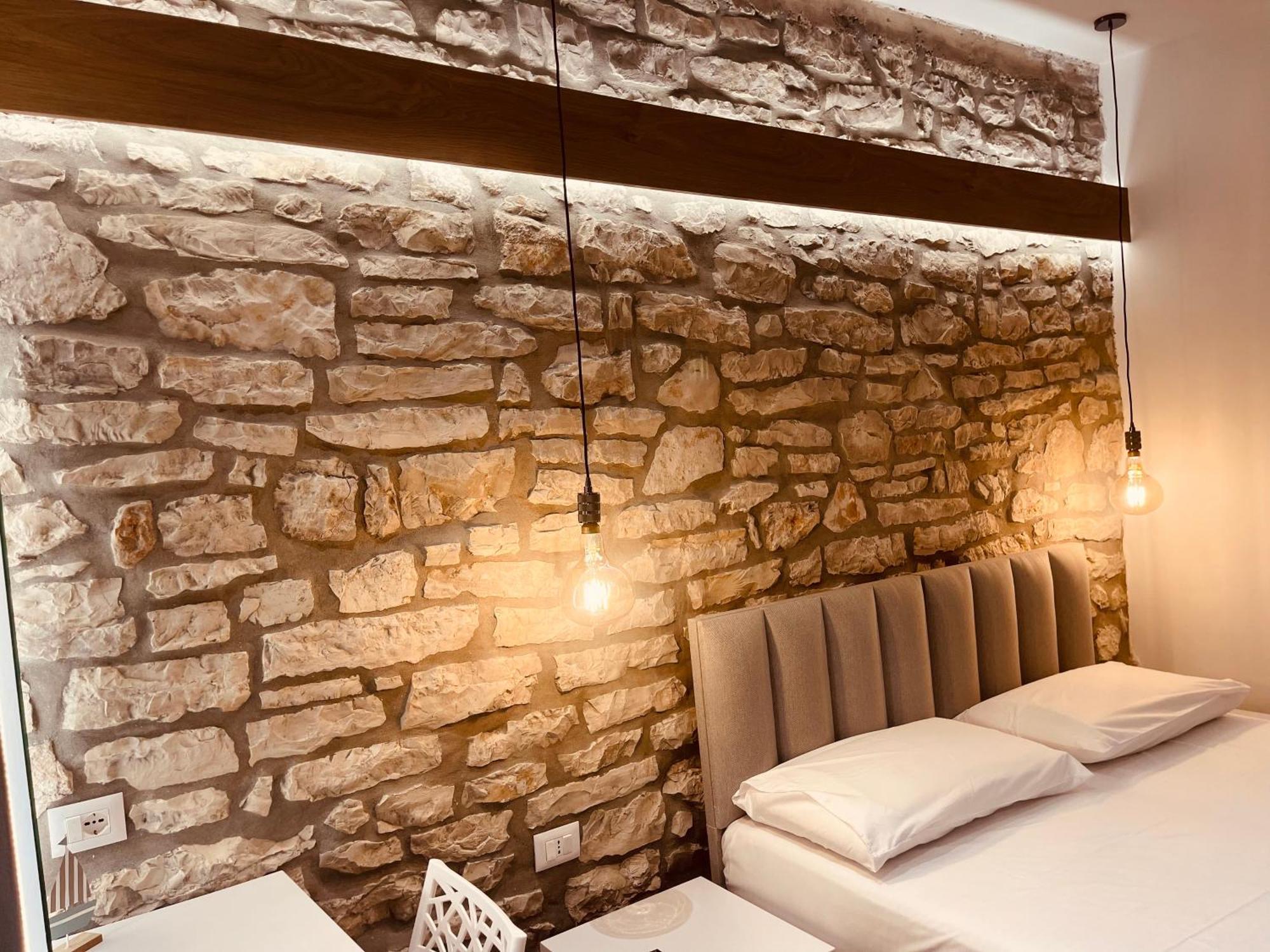 Comfort Guest Rooms Vila Hm Sarandë 외부 사진